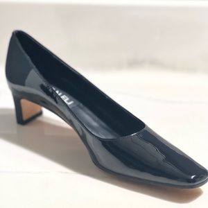 Vaneli Pumps size 8 AA